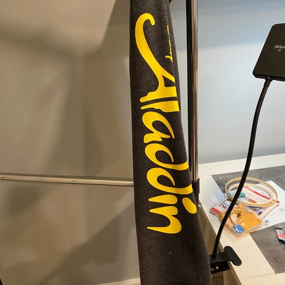 Disney Aladdin Hoodie Zip Up Yellow - Picture 2 of 5